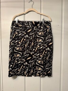 Alfani Black and Cream Abstract Pencil Skirt